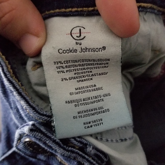 CJ COOKIE JOHNSON | Rejoice Slouchy Boyfriend crop - Picture 9 of 10